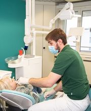 Zahnarztpraxis Vestergaard Bild 1