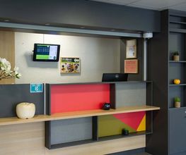 B&B HOTEL Saint-Quentin image 9