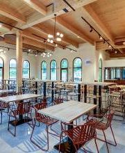 TotalEnergies - Chien Blanc image 2