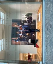 Tommy Hilfiger Bild 2