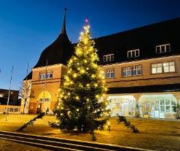 Westerland im Lichterglanz - Rathaus -