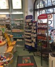 Innenansicht der Max-Joseph-Apotheke Mannheim