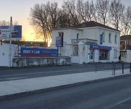 Rent A Car image 3