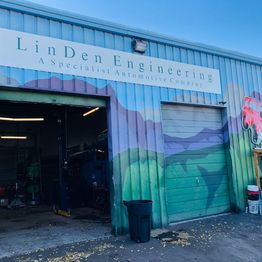 LinDen Automotive - Sprinter & Land Rover Pros