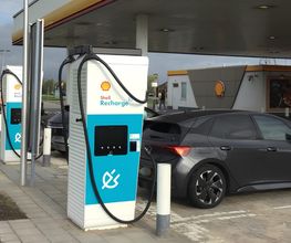 Shell Recharge Charging Station afbeelding 1