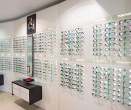 Opticien ORVAULT Optical Center image 1