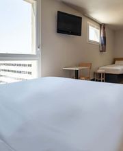 B&B HOTEL Grenoble Centre Alpexpo image 5