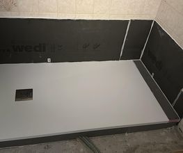 G R I image 12