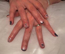 Au Doux Ongles image 9
