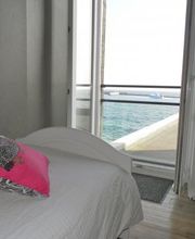 LE BOUT DU QUAI image 9