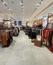 GUESS immagine 9