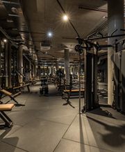 Fitness First München DER Bogen - Kraftbereich