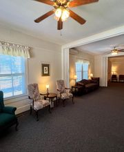 Culler-McAlhany Funeral Home image 1
