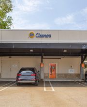 Tide Cleaners image 4