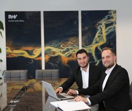 PM_Tisch_unbearbeitet_2.JPG