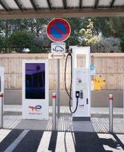 TotalEnergies Station de recharge image 12