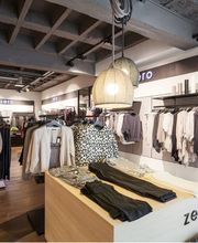 FREY Modeerlebnishaus Schwandorf Bild 1