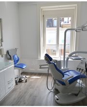 Zahnarztpraxis Dres. Schuler & Burri AG Bild 3