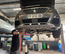 PEUGEOT USSEL image 1