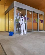 Donag Wohnungs + Gebäudereinigungen Bild 7