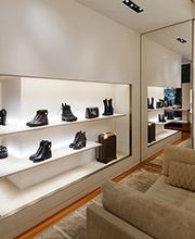 Louis Vuitton Bologna immagine 11