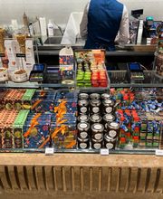 Venchi Cioccolato & Gelato, Firenze Piazza del Mercato Nuovo, Porcellino, Ponte Vecchio immagine 10