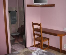 HOTEL L ENTRACTE image 3