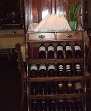 Weinregal_ Italienisches Restaurant | La Romantica Ristorante | München