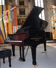K. Hutzelmann Pianohaus Bild 1