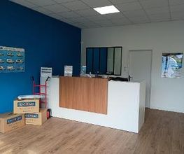 Rent A Car image 5
