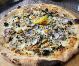 Pizzeria el Calzone image 7