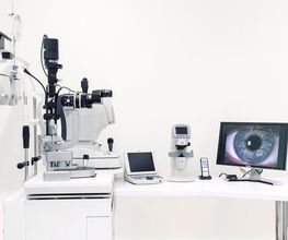 Burri Optik und Kontaktlinsen an der Uraniastrasse Zürich Bild 9