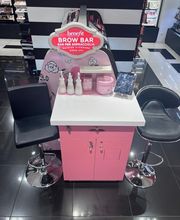 Brow Bar Benefit Cosmetics immagine 4