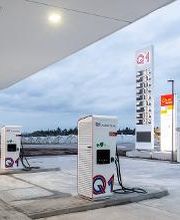 Q1 Tankstelle Bild 10