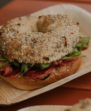 Des Alpes Interlaken - Restaurant & Bar Bild 1