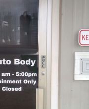 FERRIS AUTO BODY image 2