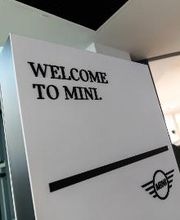 Gino BMW e MINI Biella immagine 16