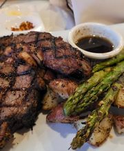 Pane Vino on the Avenue image 3