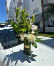 2 Lips Fort Lauderdale Florist & Flower Delivery image 4