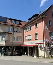 Aussenansicht der Engel-Apotheke