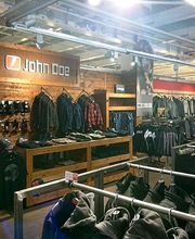 POLO Motorrad Store Bern Bild 3