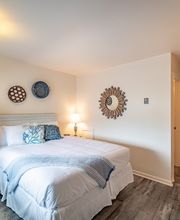 Ocean Glass Inn image 12