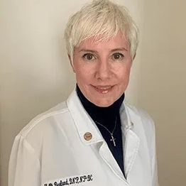 Kelli Borland, DNP, AGNP-BC