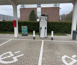 Shell Recharge Charging Station Bild 1