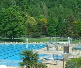 Carouge Piscine de la Fontenette Bild 1