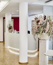 S-thetic Frankfurt | Schönheitschirurgie & Ästhetische Behandlungen Bild 2