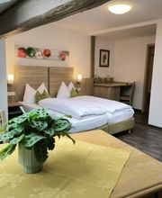 Am Treidelpfad Bild 1