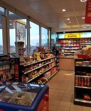 Shell Station Rebecca Maaß Bild 2