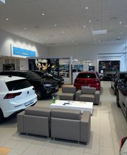 Volkswagen Mantes-la-Ville - Car Lovers image 4