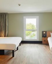 B&B HOTEL Paris Romainville Noisy-Le-Sec image 4